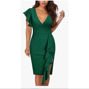 Knitee V Neck Ruffle Sleeve Cocktail Dress 8/10